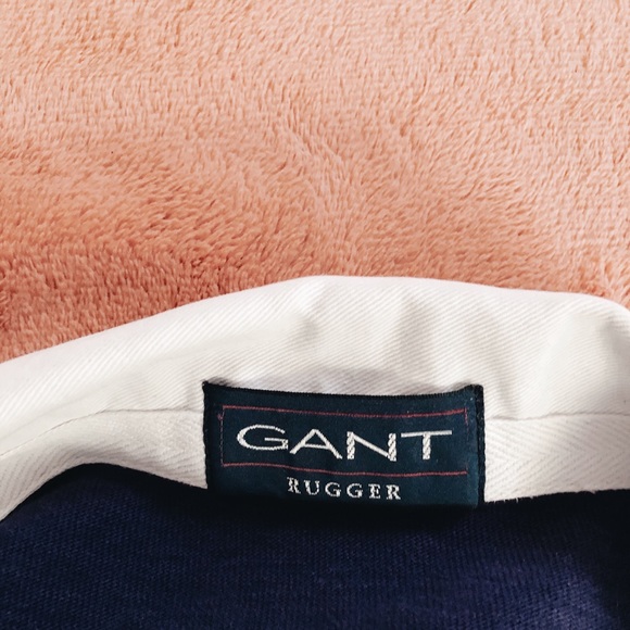 thrifted, long sleeve crop top, fits like a L - Picture 2 of 2